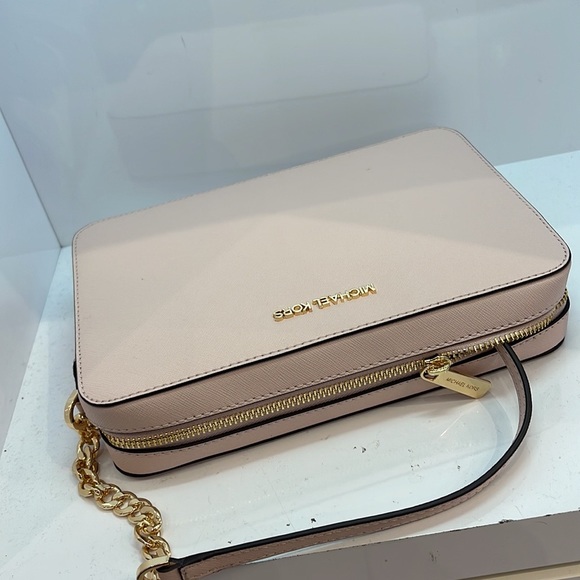 Michael Kors Jet Set Item Large East West Zip Crossbody Leather Powder Blush - Picture 11 of 16